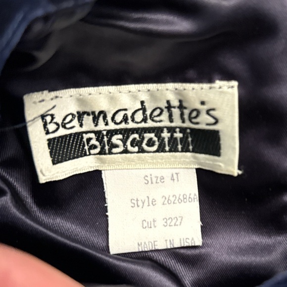 Vintage Bernadette’s biscotti size 4 Elegant Velvet Dress with Floral Detail - Picture 4 of 7